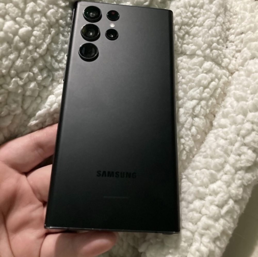 Samsung Galaxy s22 ultra 5G 128gb